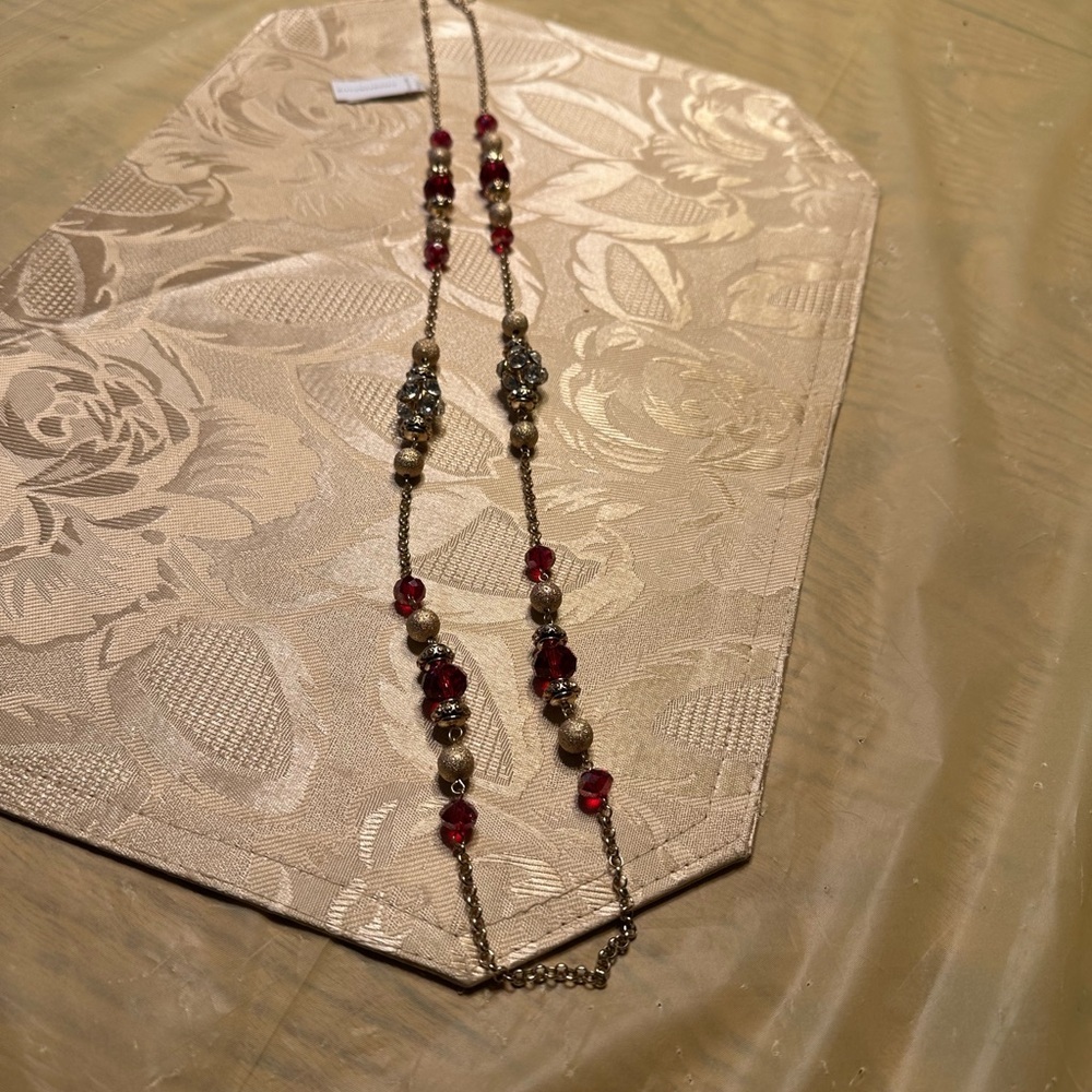 Elegant Red and Gold Beaded Necklace